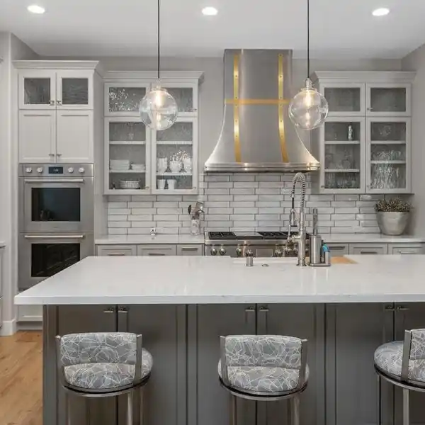 STUNNINGLY RENOVATED SINGLE-STORY HOME