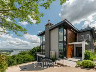 Cubic Contemporary Home in an Elevated Setting