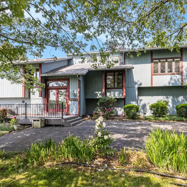 REMARKABLE BI-LEVEL HOME
