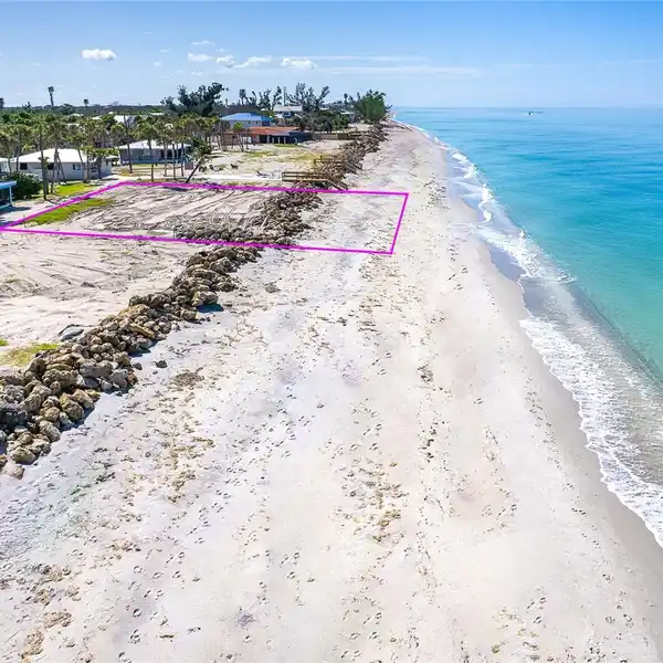 RARE BEACHFRONT OPPORTUNITY