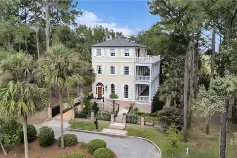 Timeless Lowcountry Elegance