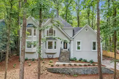 Urban Seclusion in the Sought-after Pine Hills Enclave
