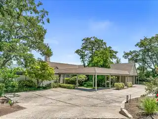 Exceptional Custom Contemporary at Rogue Valley Country Club