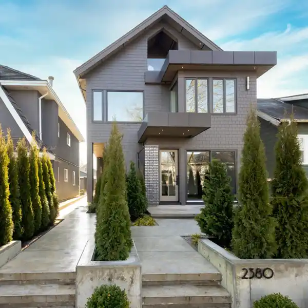 UNPARALLELED CRAFTSMANSHIP IN EAST VANCOUVER