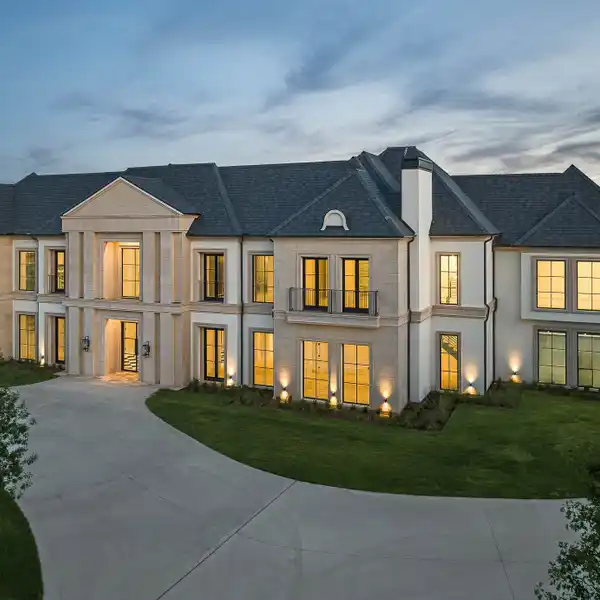 MAJESTIC CUSTOM BEAUTY IN LOBELLO ESTATES OF PRESTON HOLLOW