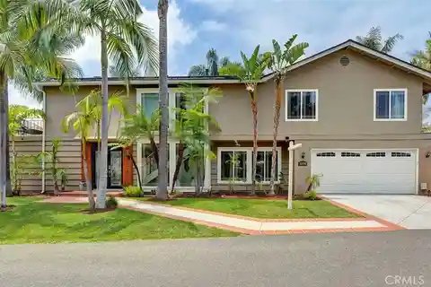 Comfort and Style in a Premium Location