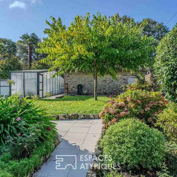 VERSATILE PROPERTY IN IDEAL LOCATION