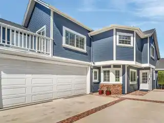 Elegant Townhome with Designer Upgrades