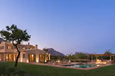 Excellent Newly Built Finca