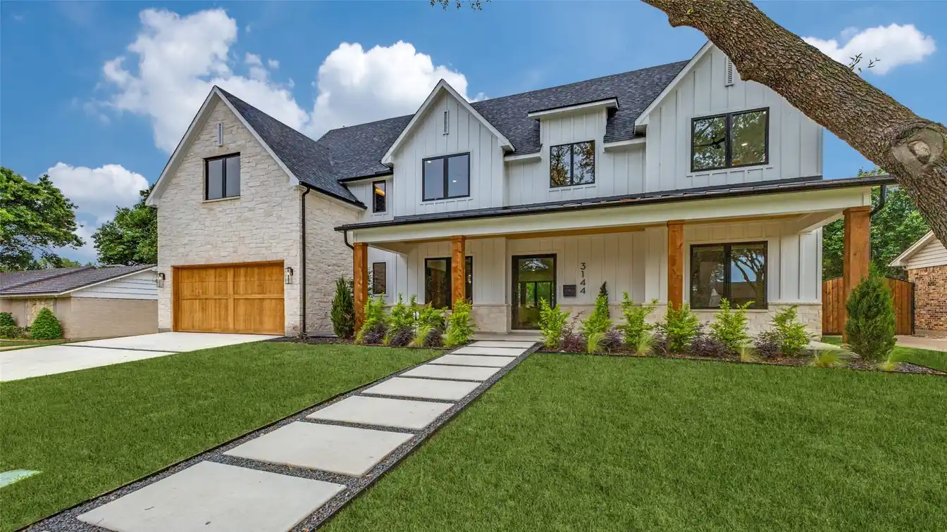 New Construction in Brookhaven Country Club