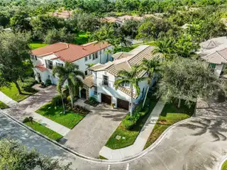 Updated Pool Home in Evergrene