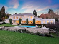 STYLE AND ELEGANCE IN HYDE PARK