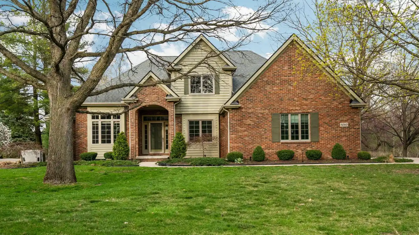 Stately Custom Home in Stonebridge