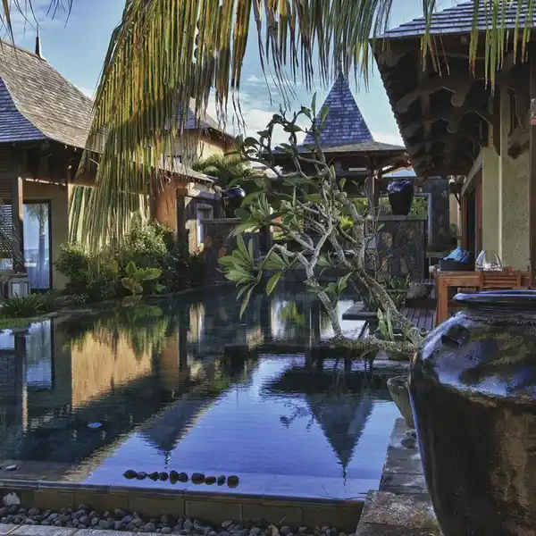 EXCEPTIONAL VILLA IN PRESTIGIOUS BELLE RIVIèRE ESTATE