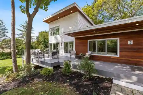 Exquisite Mid-Century Modern Contemporary Home