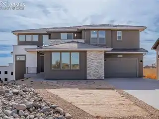 New Build in Prestigious Gated Golf Community