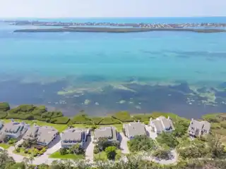 Luxury Living on Tidy Island
