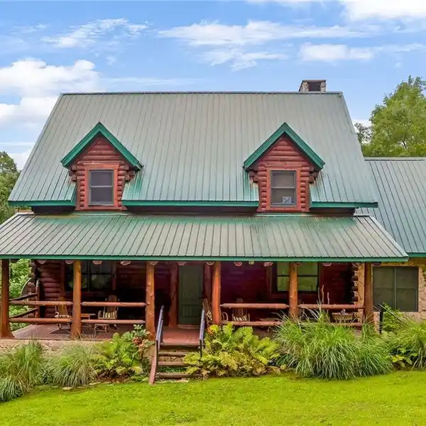 THREE-LEVEL CUSTOM LODGE WITH ENDLESS ADVENTURE