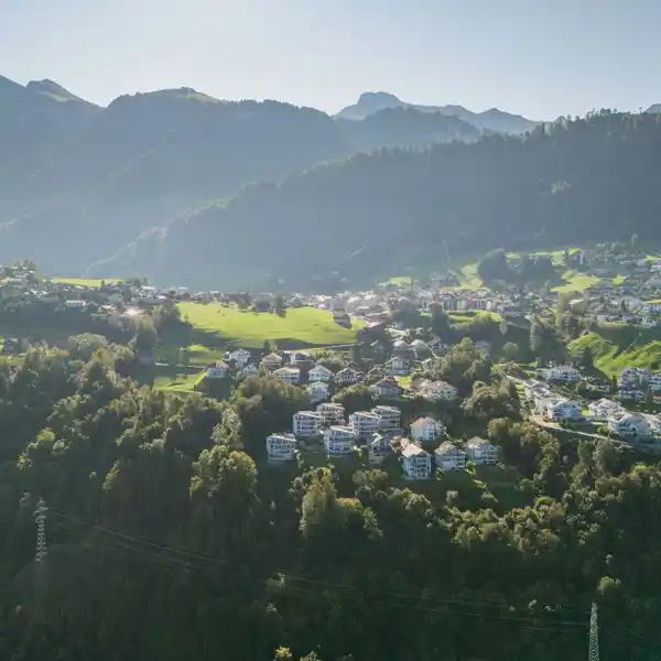 LOVELY FLAT WITH GARDEN ACCESS