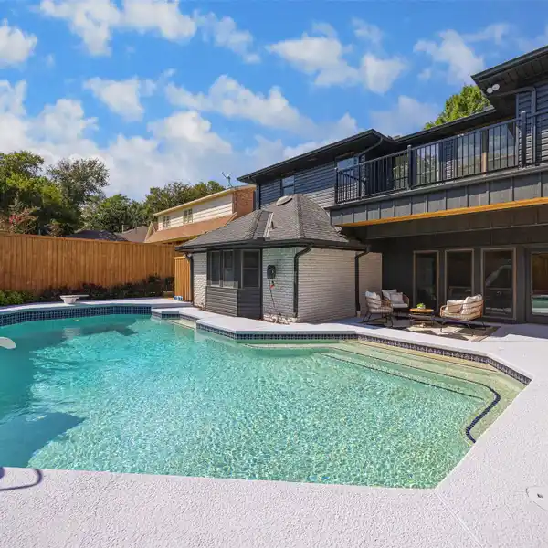 MODERN MASTERPIECE FEATURING DESIGNER STYLE AND RESORT LIVING