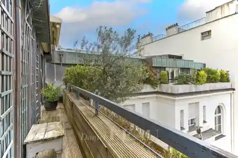 Peaceful Duplex Apartment