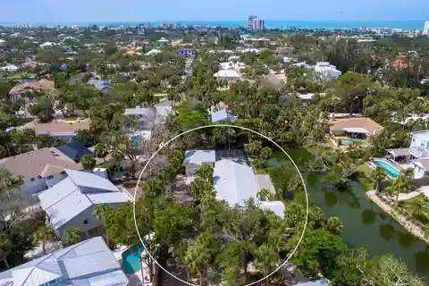 Unique Lakefront Property