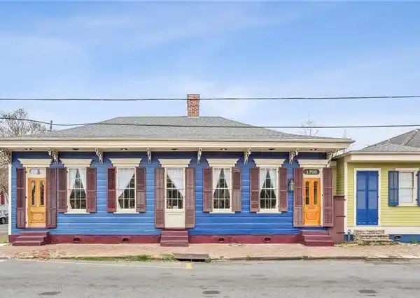 EXPERTLY RENOVATED 1848 MARIGNY TRIANGLE GEM