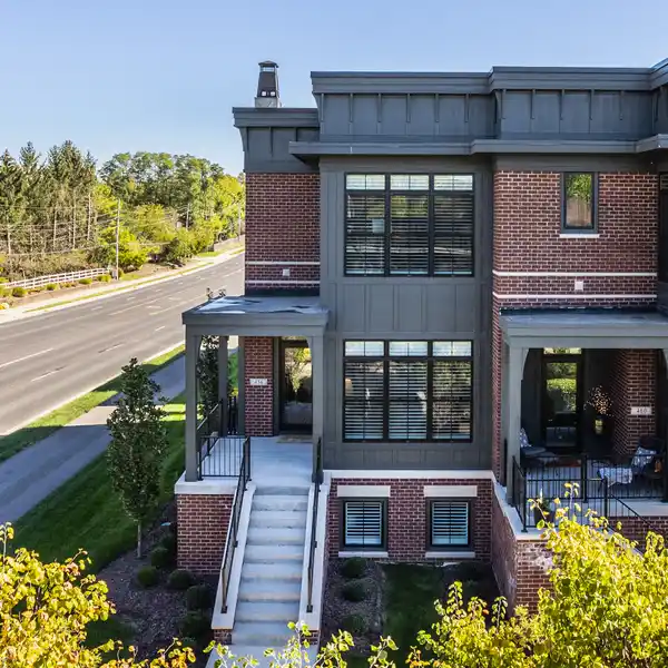 IMMACULATE FOUR BEDROOM TOWNHOME