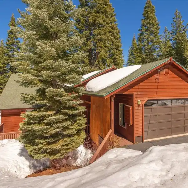 RARE SINGLE-LEVEL PROPERTY IN A PRIVATE TAHOE DONNER SETTING