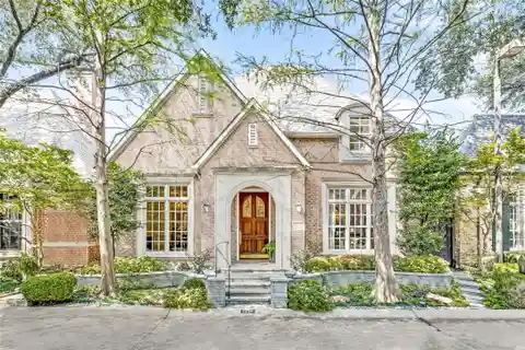 Elegant Home in Sought-After Caruth Village