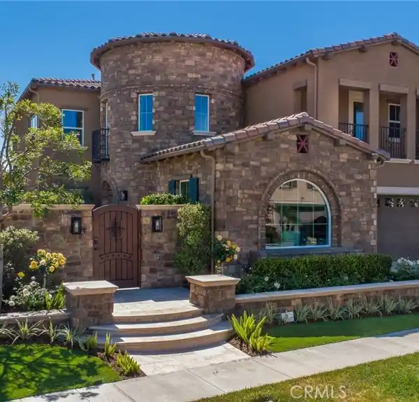 MODEL-PERFECT SINGLE-LEVEL HOME ON A CORNER LOT