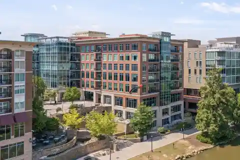 Breathtaking Condo Situated in the Heart of Downtown Greenville