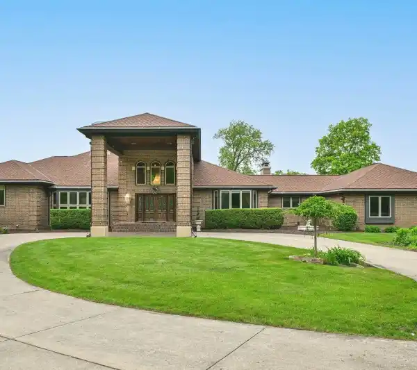 EXTRAORDINARY 4.9-ACRE WATERFRONT ESTATE