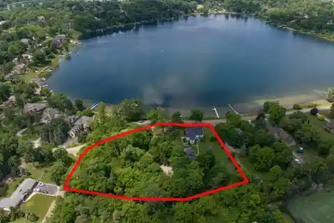 Incredible Lakefront Lot