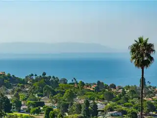 Exceptional Contemporary Home with Panoramic Views