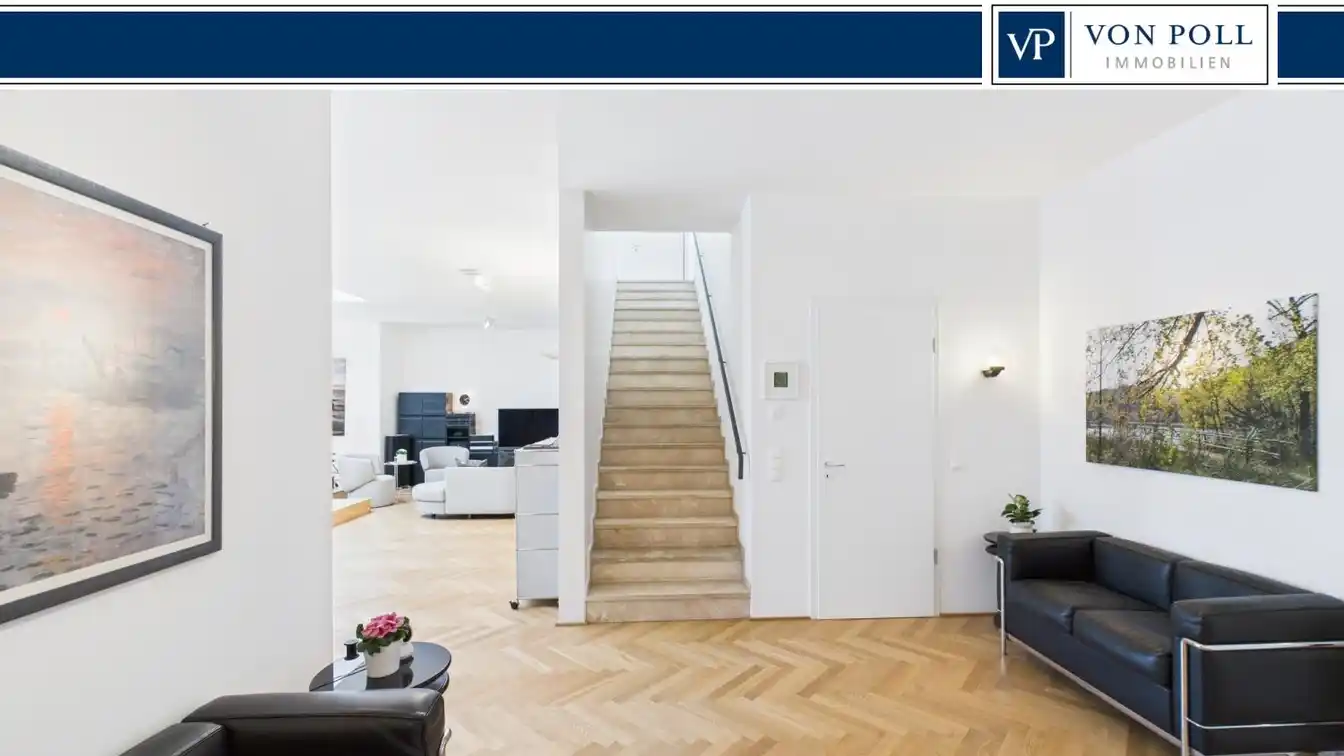 Maisonette Apartment with Underground Parking in a Historic Property in the Heart of Mainz