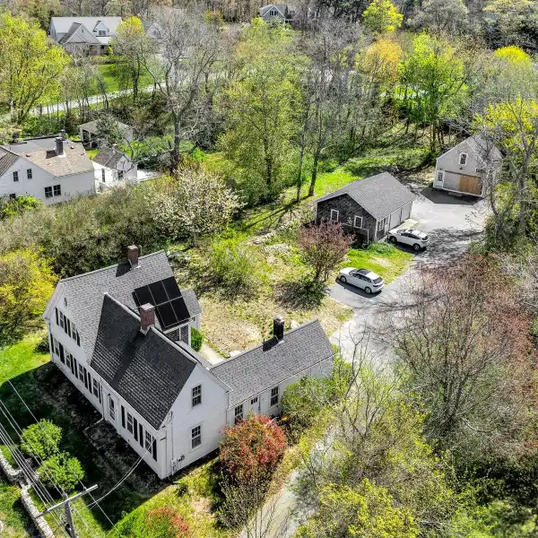 HISTORICAL ELEGANCE WITH CONTEMPORARY AMENITIES