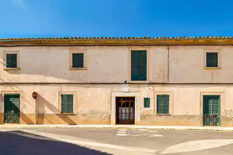 Spacious Townhouse on the Outskirts of Santa María Del Camí