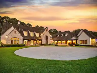 European Style County Estate on Four Acres