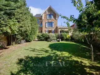 Tastefully Renovated Millstone and Brick House