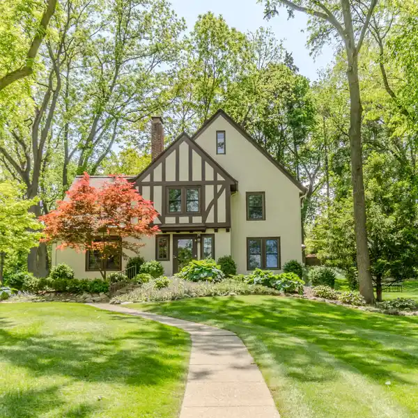 HISTORIC TUDOR CHARM MEETS MODERN COMFORT