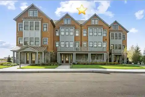 Luxury Lifestyle Living at Eagleview