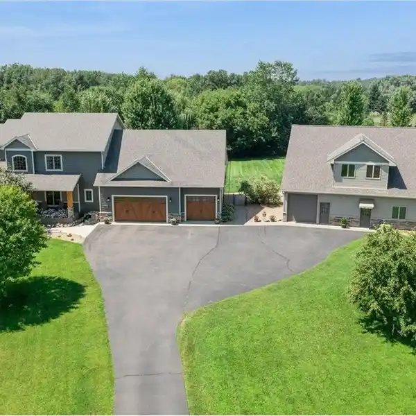 EXTRAORDINARY CUSTOM HOME ON TEN PRISTINE ACRES