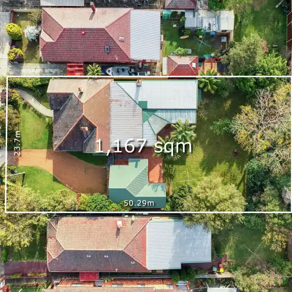 RECENTLY REFRESHED DOUBLE BRICK FEDERATION RESIDENCE