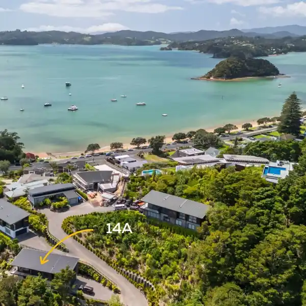 MAGNIFICENT HOME WHERE ART AND ARCHITECTURE UNITE