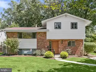 Light-Filled Montrose Home with Expansive Multi-Level Deck
