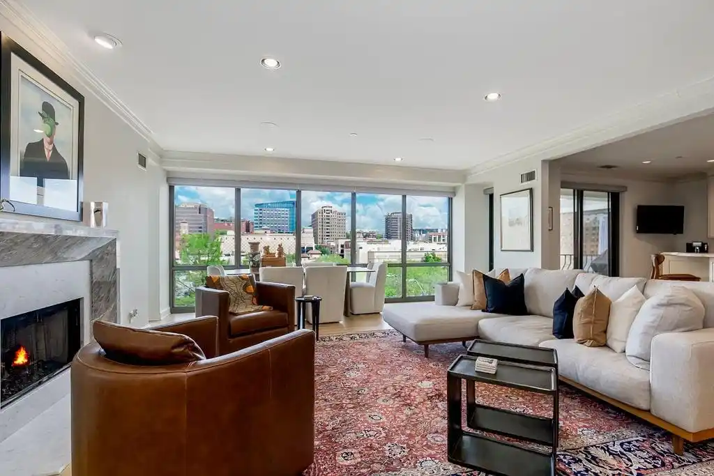 Beautifully Renovated Condo with Panoramic Views