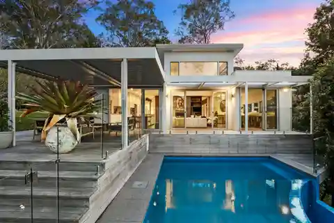 An Absolute Showstopper