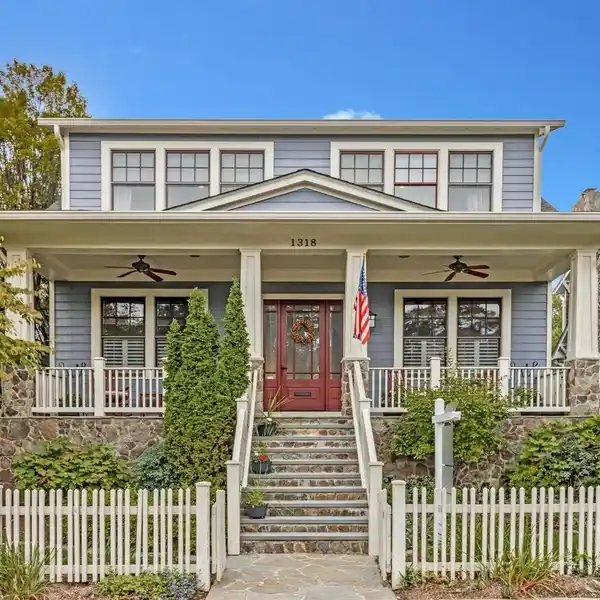 CENTER-HALL CRAFTSMAN-STYLE BUNGALOW