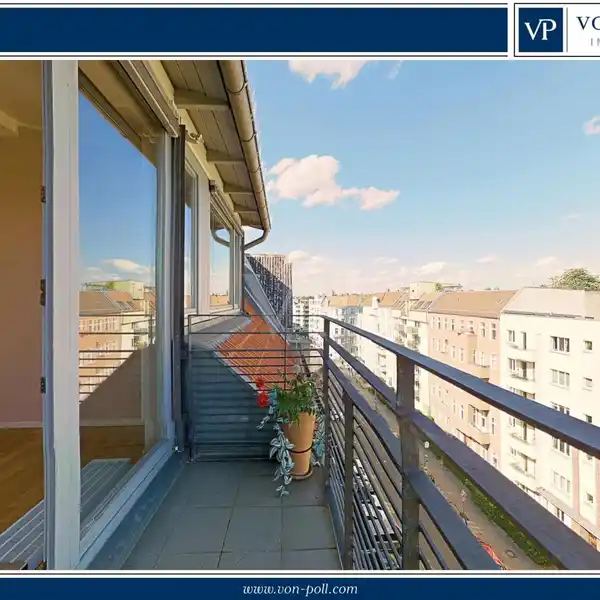 EXQUISITE TOP-FLOOR APARTMENT